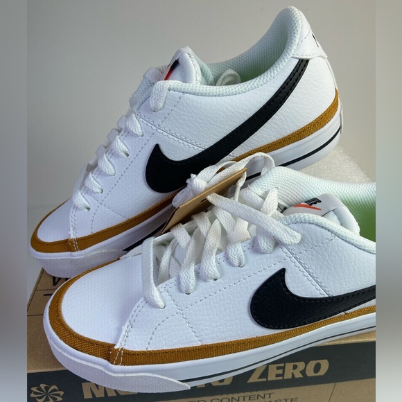WMNS Nike Court Legacy NN Size 6 White/Black-Desert Ochre - Picture 2 of 7
